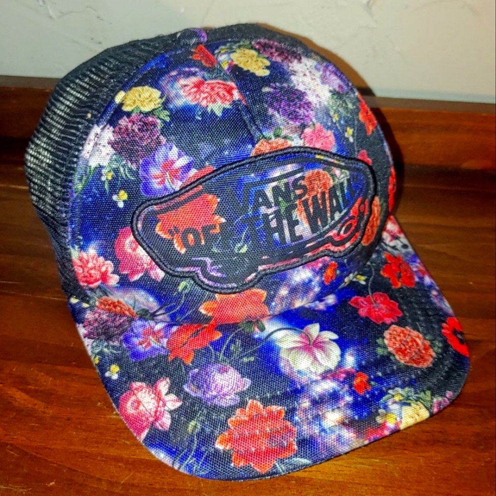 VANS "Galaxy Floral" Black Mesh Flowers Logo Patch Snapback Trucker Baseball Hat